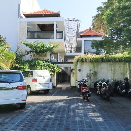 Legian Village Residence Seminyak  Exterior photo